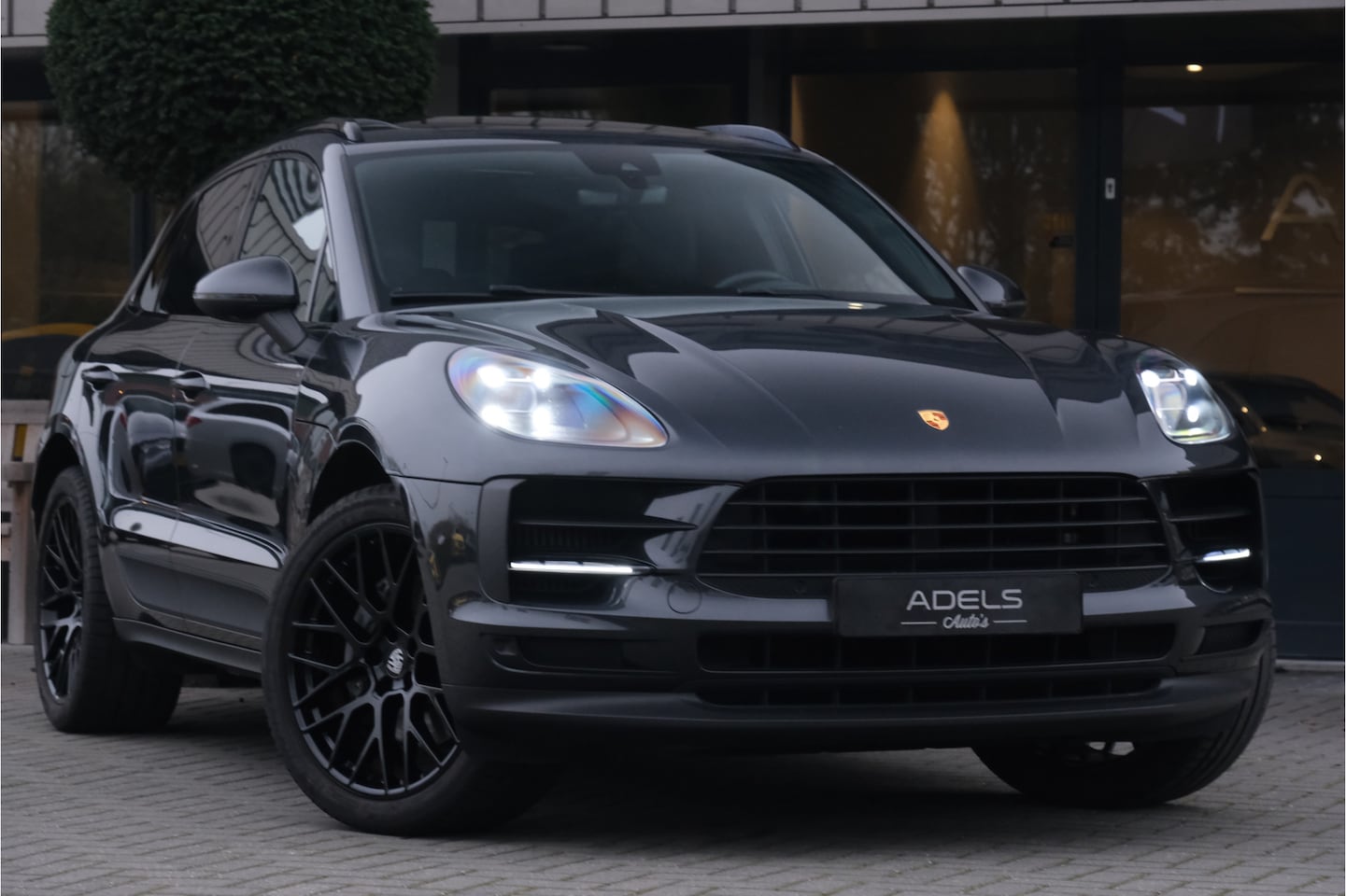 Porsche Macan - 3.0 S Panodak Bose Sportstoelen GTS Achterlicht Trekhaak Carplay - AutoWereld.nl