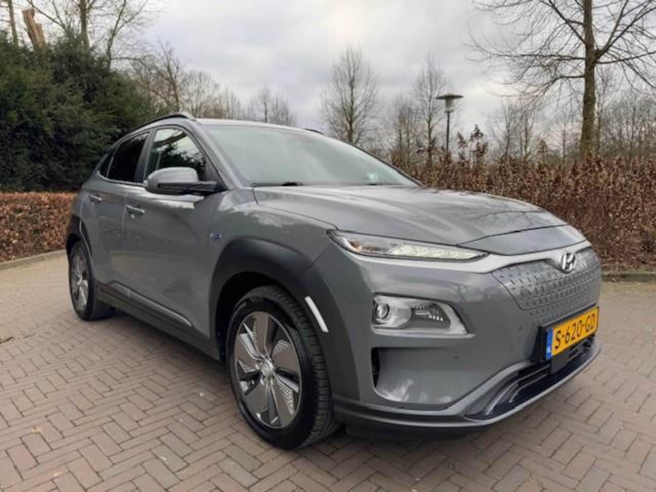 Hyundai Kona - PREMIUM 64KWH/ODAK/ACARPLAY/LEER/LED/GARANTIE - AutoWereld.nl