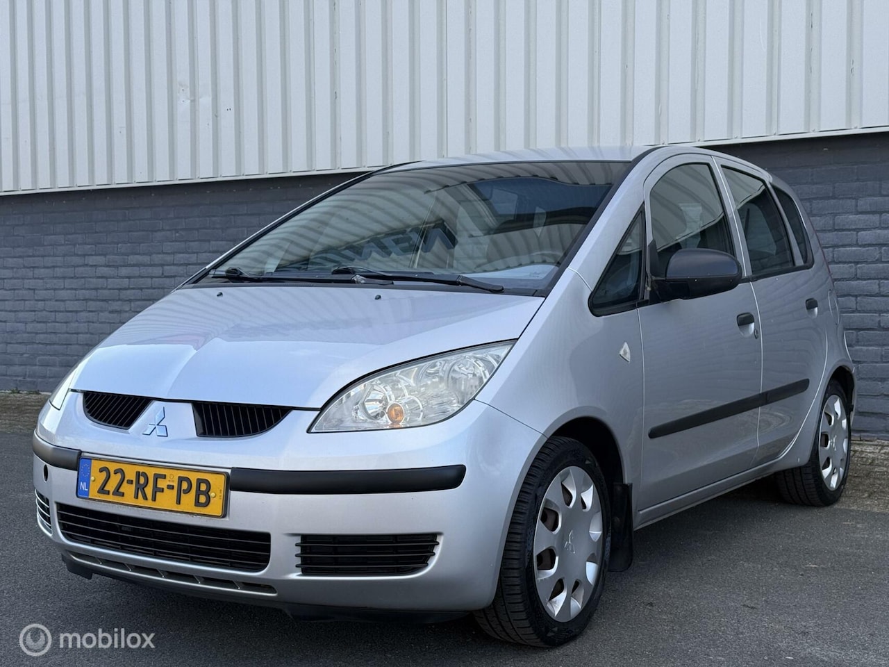 Mitsubishi Colt - 1.5 Invite| Airco | Nieuwe APK | Elek pakket - AutoWereld.nl