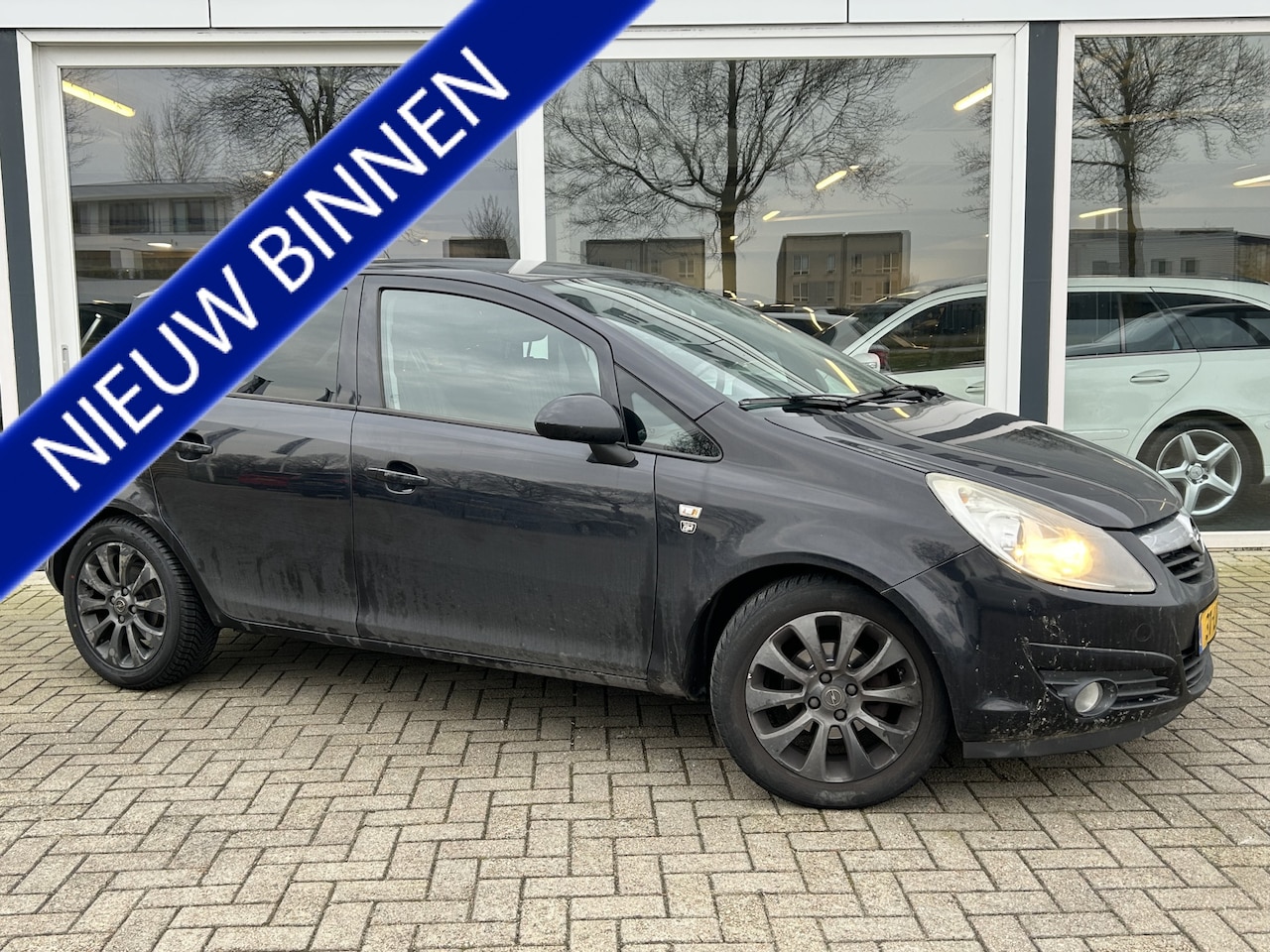 Opel Corsa - 1.4-16V '111' Edition Airco / Cruise / 5 drs. / Elek. ramen - AutoWereld.nl