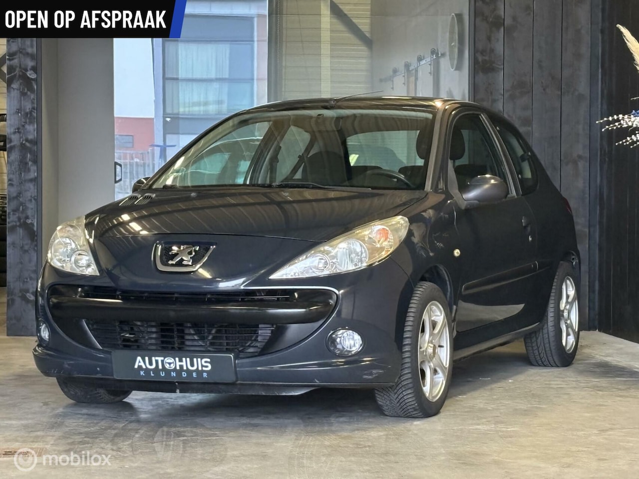 Peugeot 206 - 1.1 XR 1.1 XR Nieuwe APK ! - AutoWereld.nl