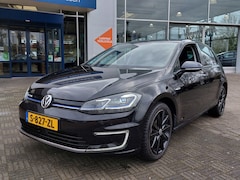 Volkswagen e-Golf - e-Golf 136pk Automaat 5-Deurs | Warmtepomp | Navi | Apple Carplay+Android Auto | Clima | A