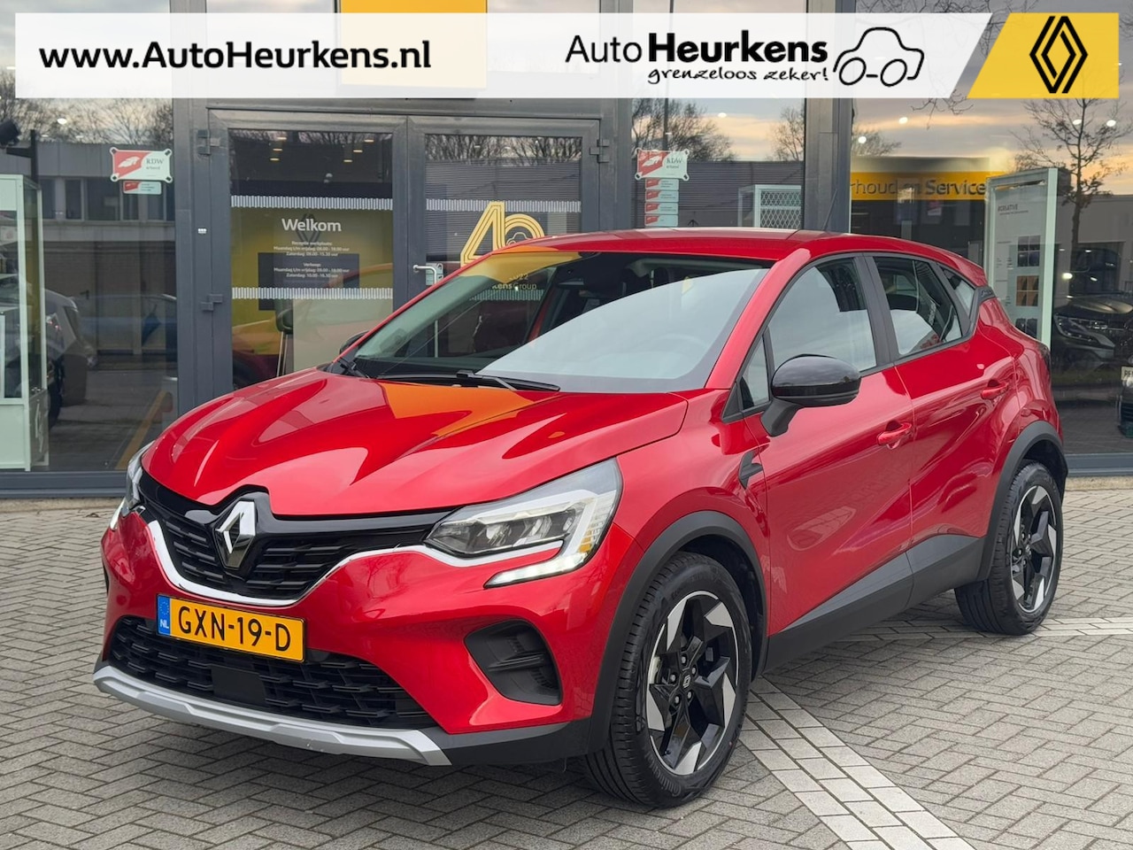 Renault Captur - TCe 90 evolution | Lichtmetalen velgen 17" | Volautomatische airconditioning | - AutoWereld.nl