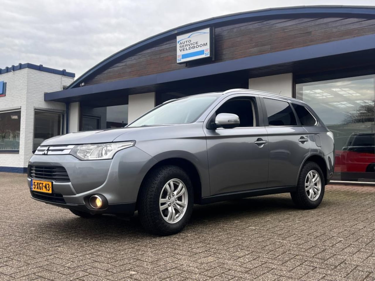 Mitsubishi Outlander - 2.0 Business Edition |Trekhaak|7pers.| - AutoWereld.nl