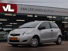 Toyota Yaris - 1.0 VVTi Acces | Airco | Trekhaak | Zuinig Rijden