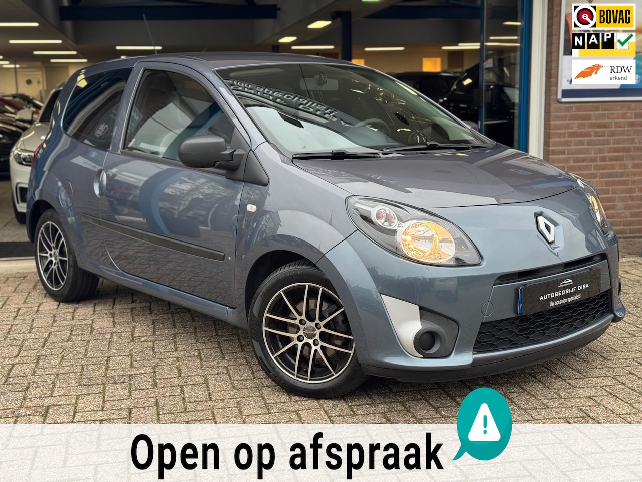 Renault Twingo - 1.2-16V Authentique 2011 Grijs AIRCO LM NAP! - AutoWereld.nl