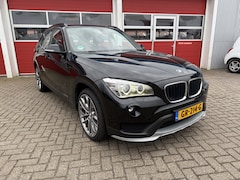 BMW X1 - sDrive20i | 185 PK | Executive | Automaat | Lederen bekleding | Navigatie |