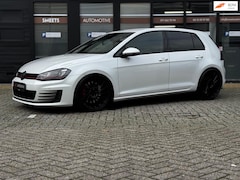 Volkswagen Golf - 2.0 TSI GTI Performance