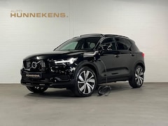 Volvo XC40 - T4 R Design | Open dak | Trekhaak | Keyless | Stuur-/Stoel verwarming | Leder/Alcantara