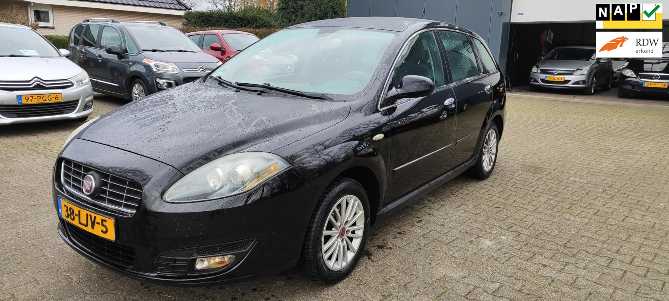 Fiat Croma - 1.8 16V Corporate bj 2010 airco - AutoWereld.nl