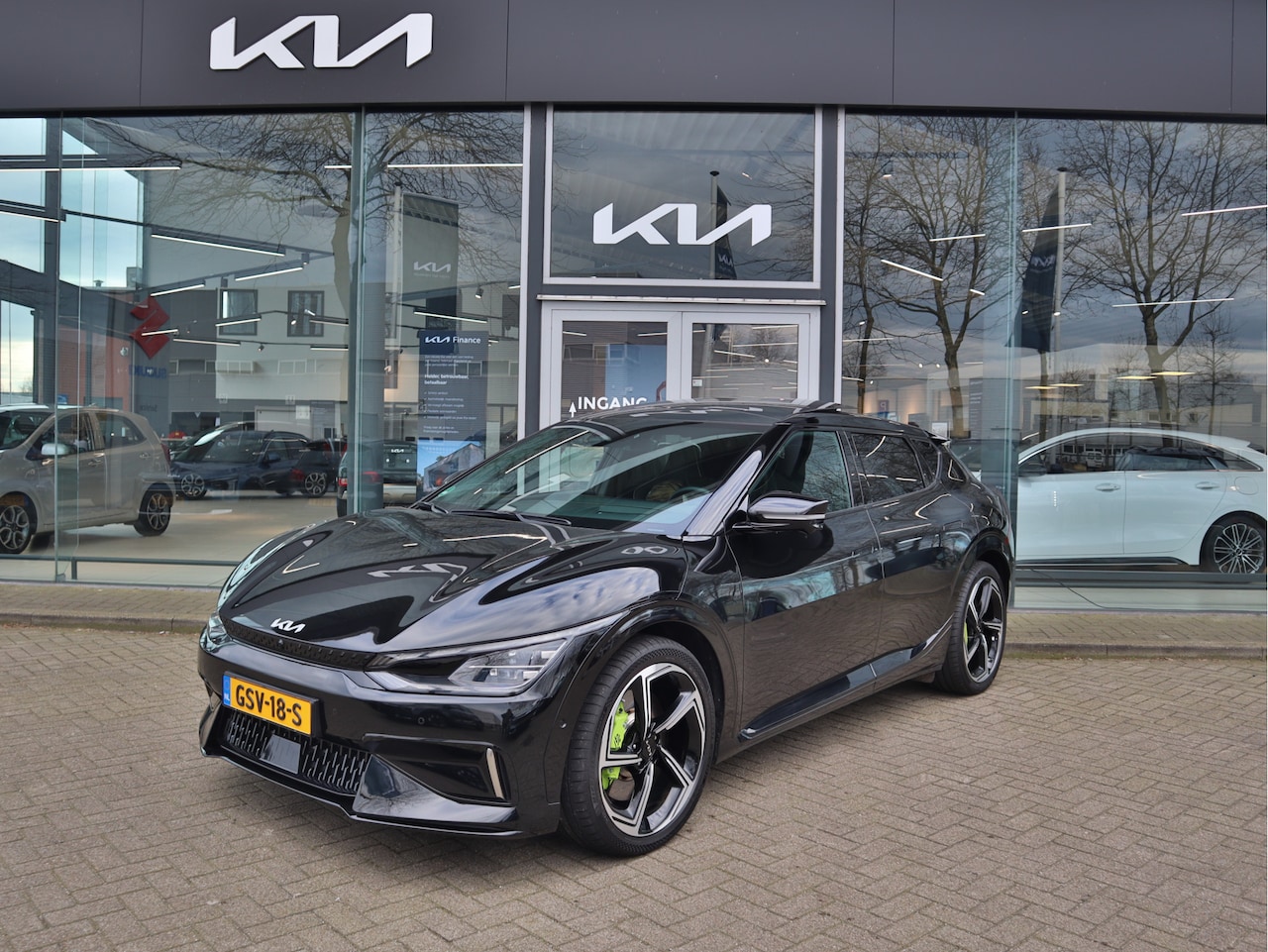 Kia EV6 - GT AWD 77.4 kWh 585PK! Full option Pano+Adapt. Cruise+360CAM+Carplay+21"LMV 10jr.Garantie - AutoWereld.nl