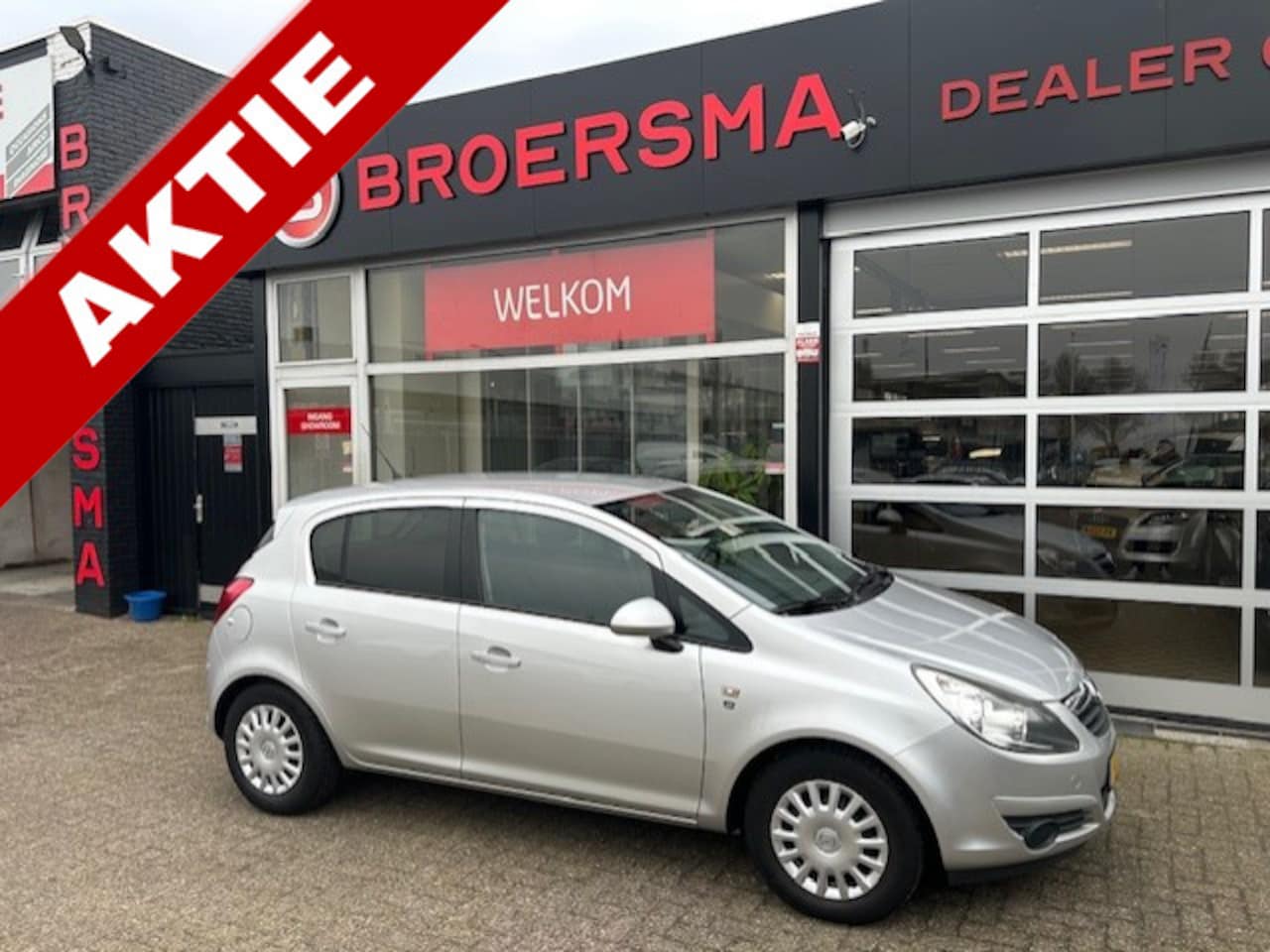 Opel Corsa - 1.4-16V SPORT 2 EIGENAAR  * DEALERONDERHOUDEN * - AutoWereld.nl