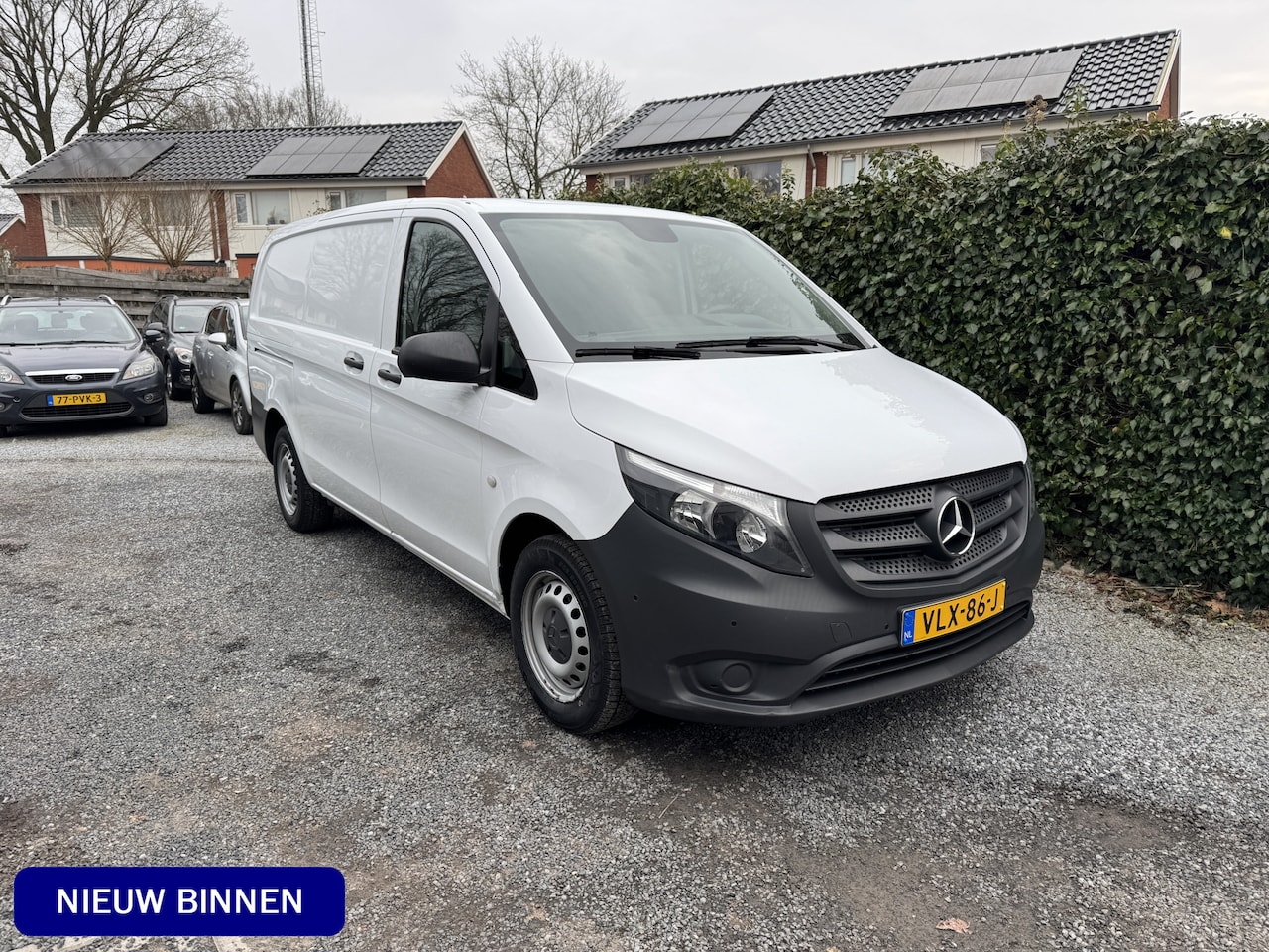 Mercedes-Benz Vito - 114 CDI Lang | Airco | Cruise Control | Elekt. Ramen | PDC | L2H1 | 3 Zits | APK tot 03-07 - AutoWereld.nl