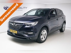 Opel Grandland X - 1.2 Turbo Innovation 130 PK | AGR Stoel |Stoelverwarming | Stuurverwarming App-connect, Cl