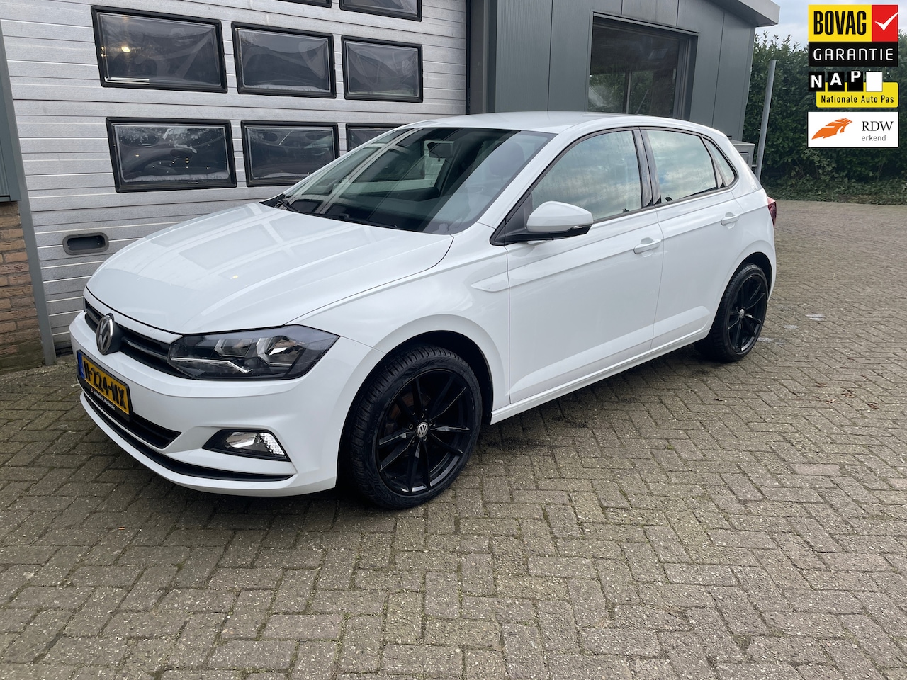 Volkswagen Polo - 1.0 TSI Comfortline 1.0 TSI Comfortline - AutoWereld.nl