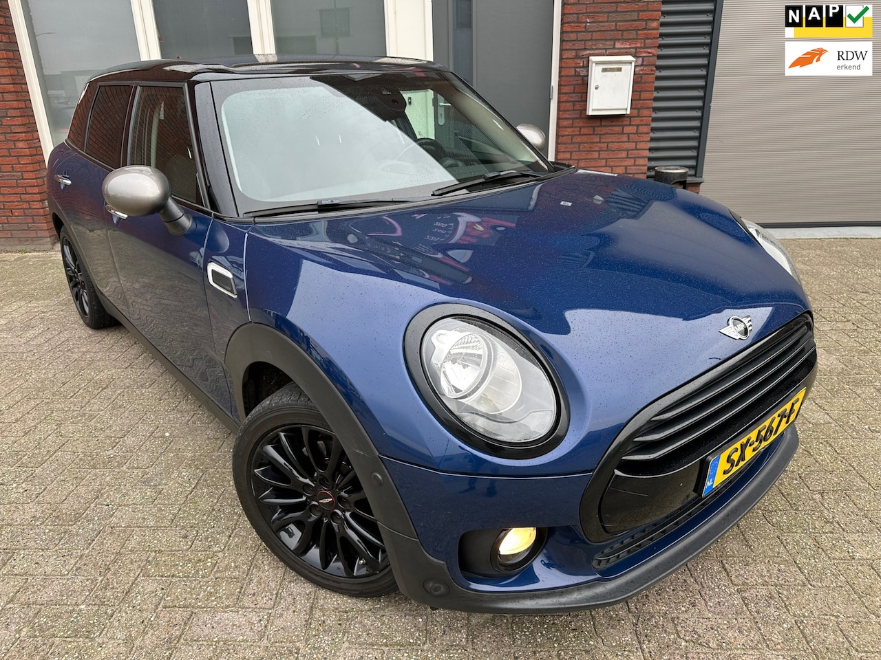 MINI Clubman - Mini 1.5 Cooper Salt Serious Business / Navi / Cruise / Clima / PDC / Trekhaak - AutoWereld.nl