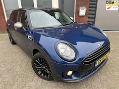 MINI Clubman - 1.5 Cooper Salt Serious Business / Navi / Cruise / Clima / PDC / Trekhaak