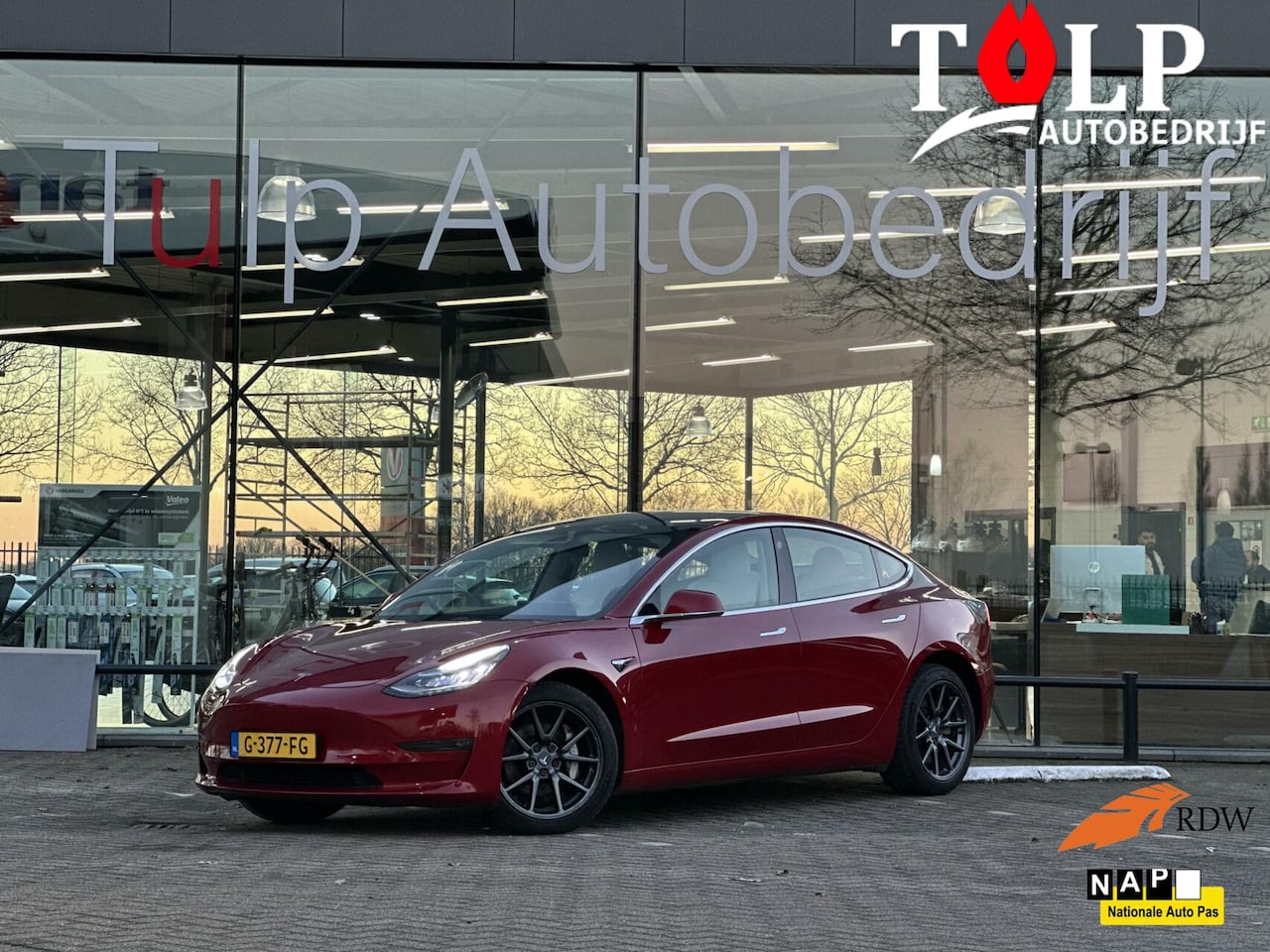 Tesla Model 3 - Long Range RWD Long Range AWD 75 kWh 1e Eigenaar NAP - AutoWereld.nl