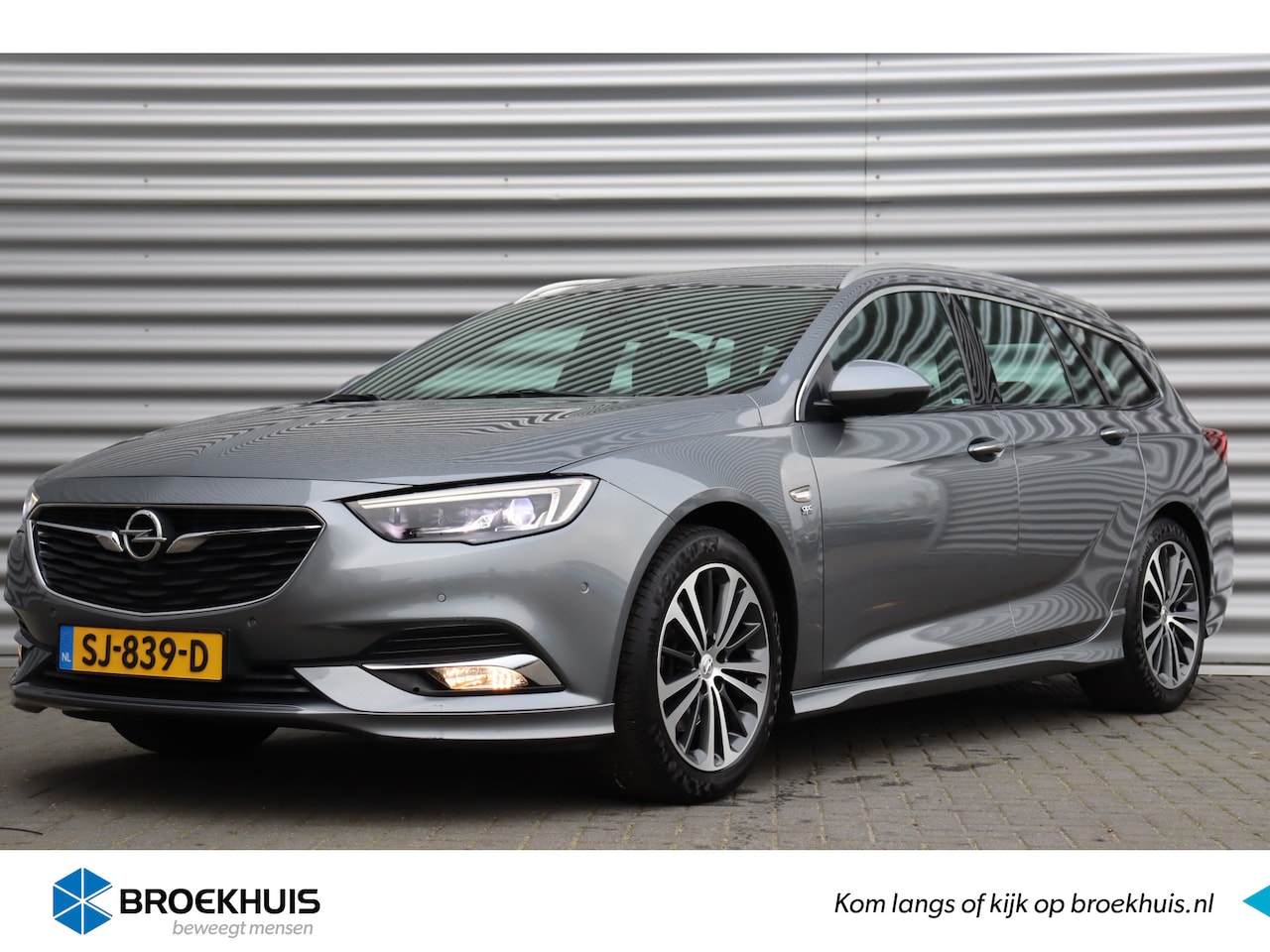 Opel Insignia Sports Tourer - 1.5 TURBO 165PK INNOVATION+ OPC-LINE / NAVI / LEDER / CLIMA / LED-MATRIX / AGR / PDC / CAM - AutoWereld.nl