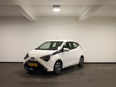 Toyota Aygo - 1.0 VVT-I X-PLAY, AUTOMAAT