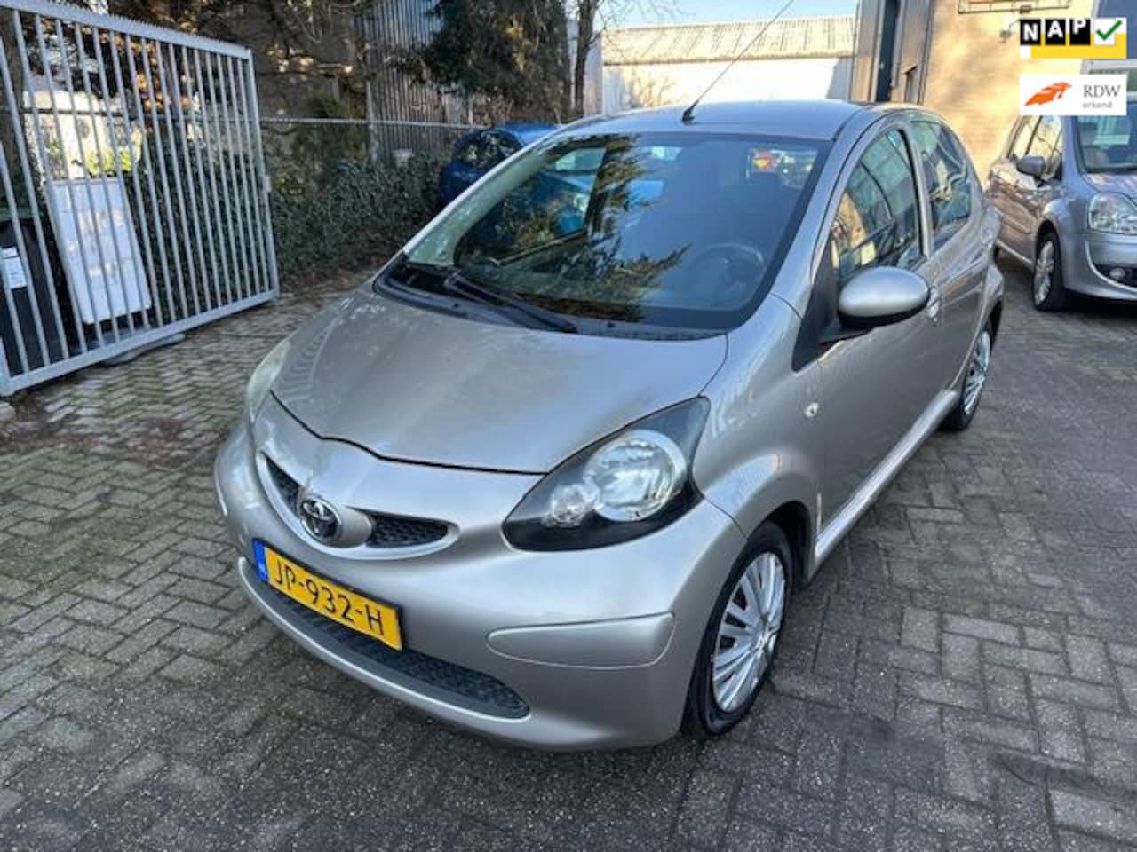 Toyota Aygo - 1.0-12V Airco, 5 deurs, Apk 01/2026 - AutoWereld.nl