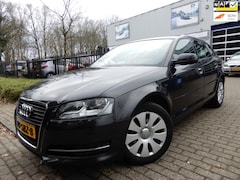 Audi A3 Sportback - 1.2 TFSI Attraction Pro Line Business AUTOMAAT