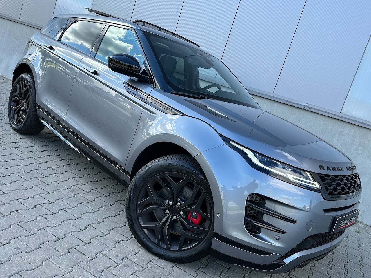 Land Rover Range Rover Evoque - 1.5 P300e R-Dynamic Hse Pano Black Pack 306Pk - AutoWereld.nl