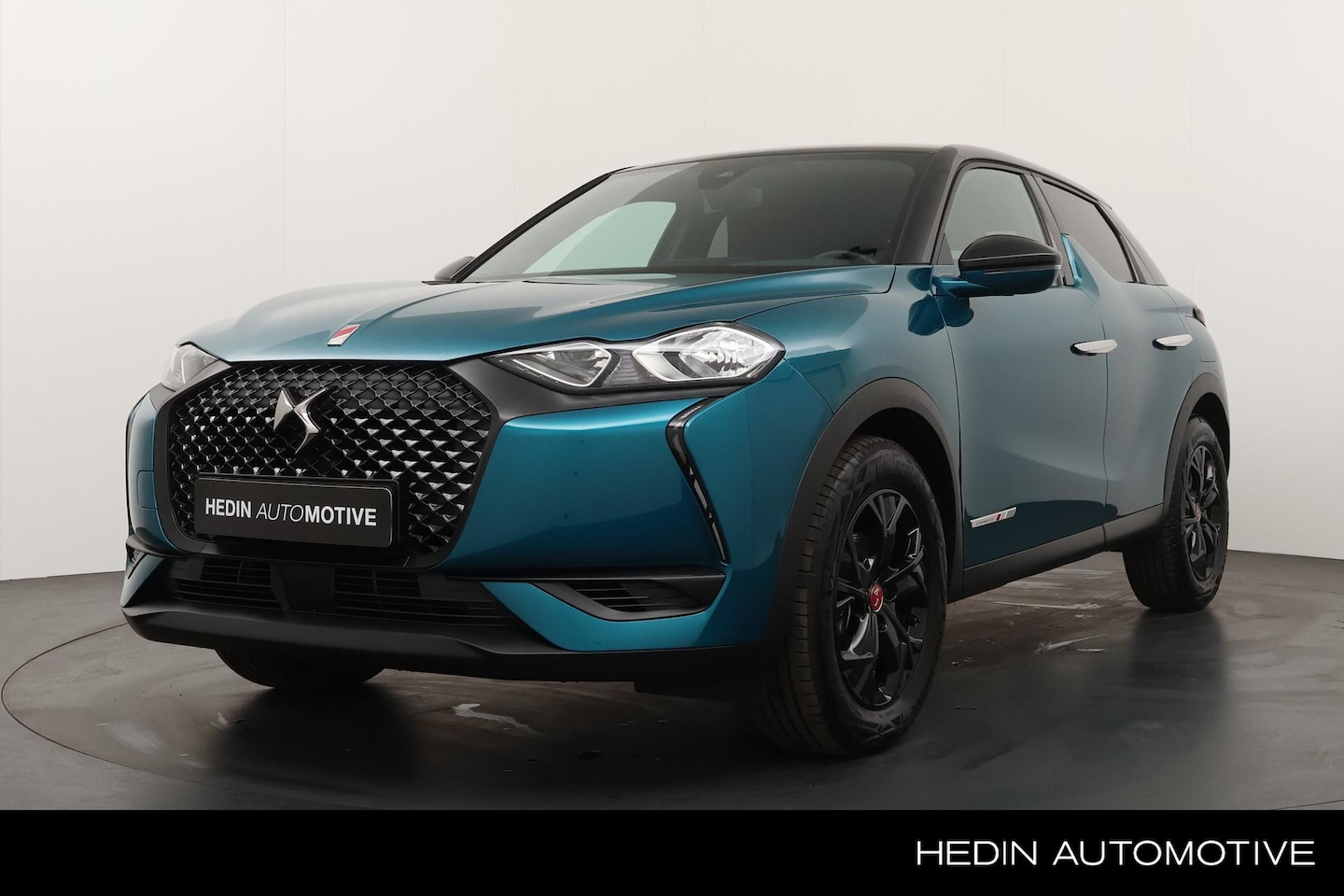 DS 3 Crossback - 1.2 100PK Performance Line | Navigatie | Camera | Climate control | PDC V+A | LMV 17 inch - AutoWereld.nl