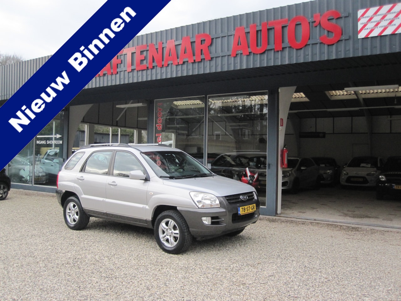 Kia Sportage - 2.0 CVVT Executive zeer nette auto met trekhaak - AutoWereld.nl