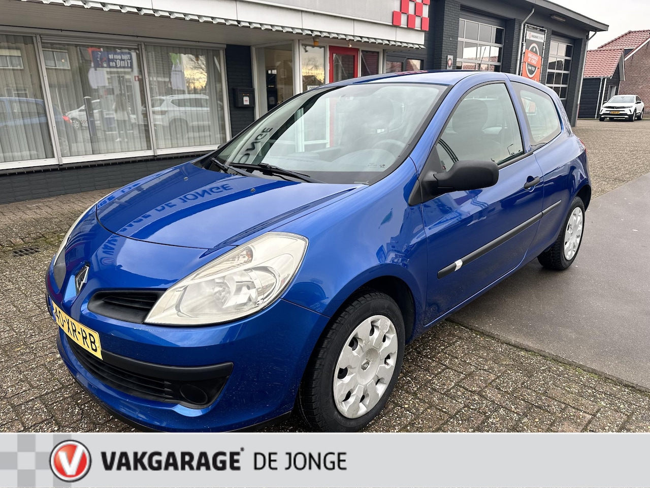 Renault Clio - 1.4-16V Business Line 1.4-16V Business Line - AutoWereld.nl