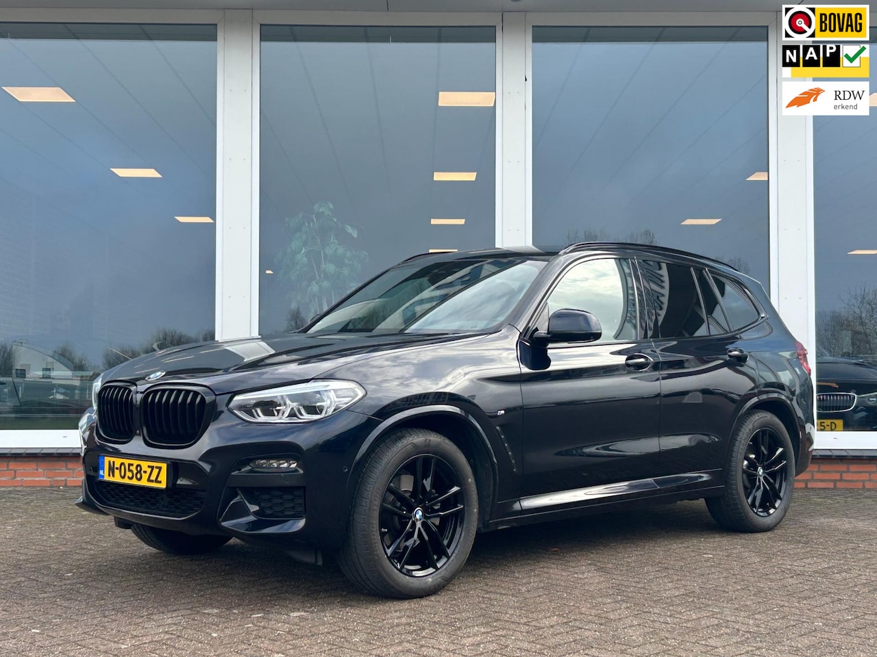 BMW X3 - XDrive20i High Executive - M-Sport - AutoWereld.nl