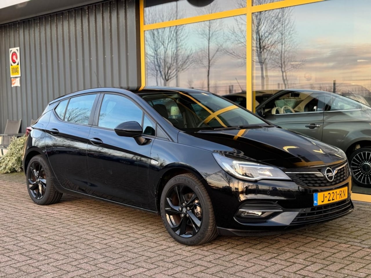 Opel Astra - 1.2 Edition 1.2 Edition - AutoWereld.nl