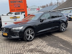 Volvo V60 - T8 Twin Engine 390pk AWD Geartronic R-Design