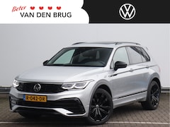 Volkswagen Tiguan - 1.5 TSI R-Line Business+ | Black style | Panorama dak | Wegklapbare trekhaak | NL-auto | C