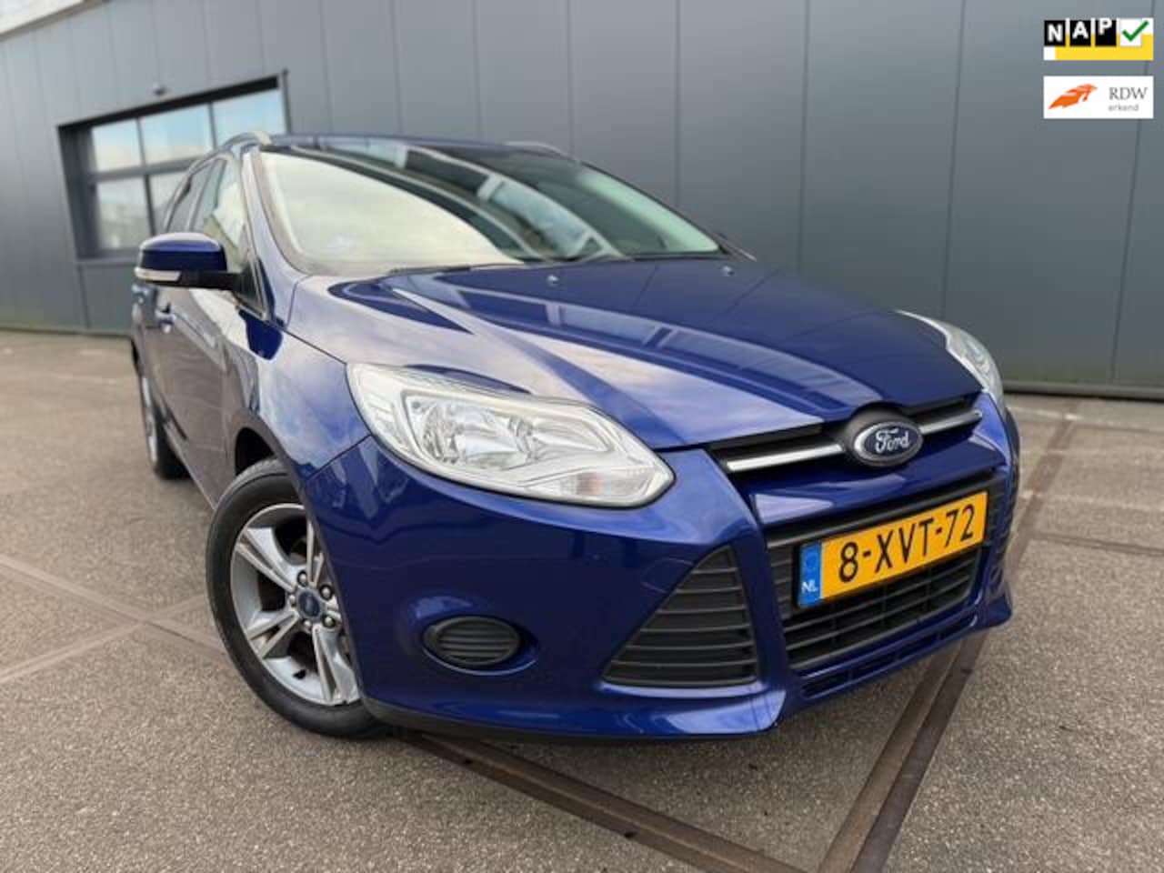 Ford Focus Wagon - 1.0 EcoBoost Edition - Apk - NAP - AIRCO - AutoWereld.nl