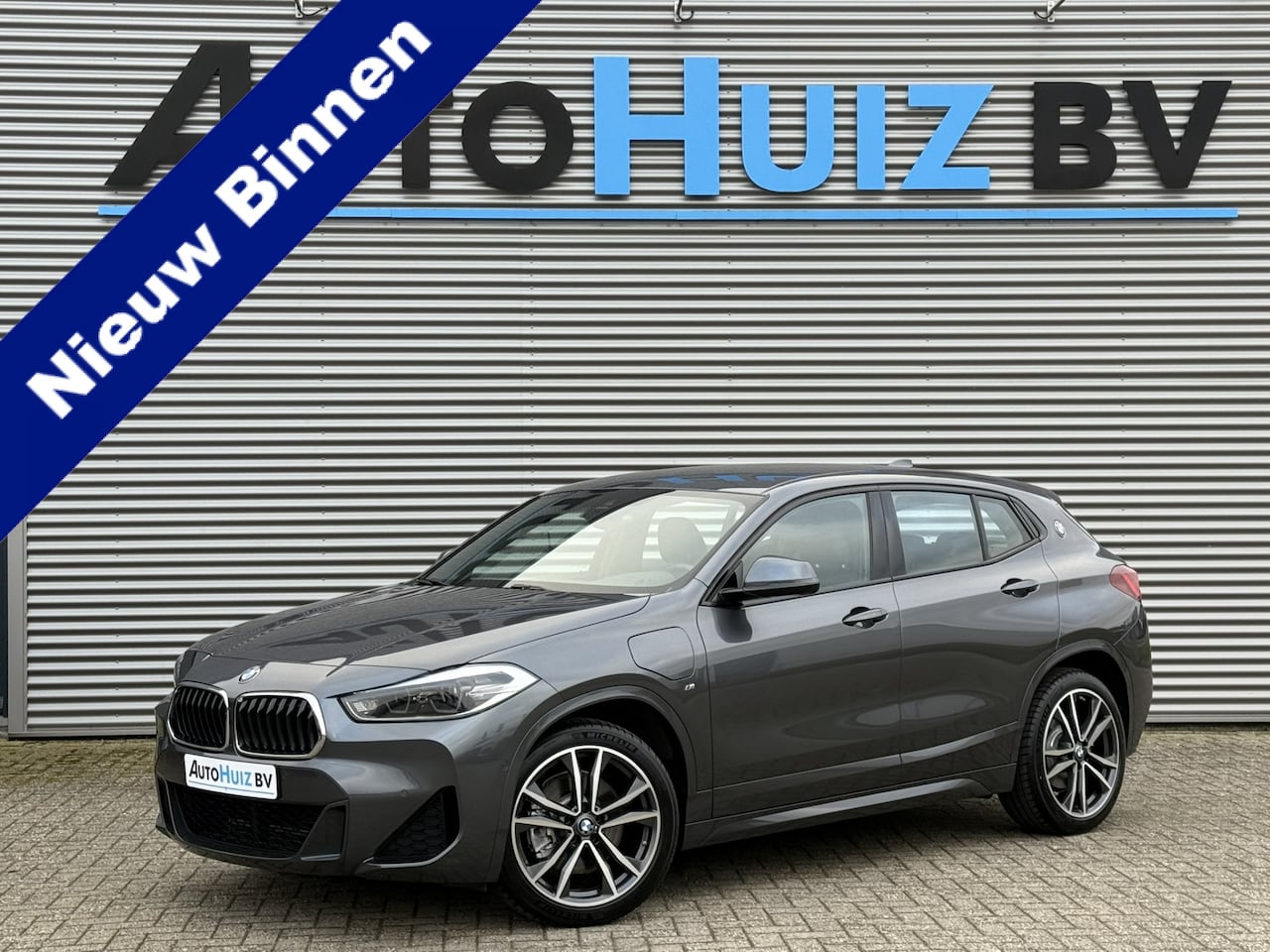 BMW X2 - xDrive25e High Executive M Sport LED 19 inch DAB Lederen interieur - AutoWereld.nl