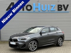 BMW X2 - xDrive25e High Executive M Sport LED 19 inch DAB Lederen interieur