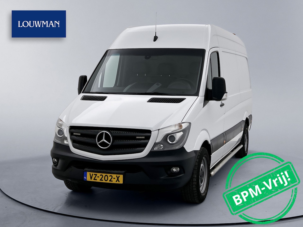 Mercedes-Benz Sprinter - 316 Automaat L2H2 3500kg Trekhaak Xenon Navigatie Achteruitrijcamera Betimmering Cruise Co - AutoWereld.nl