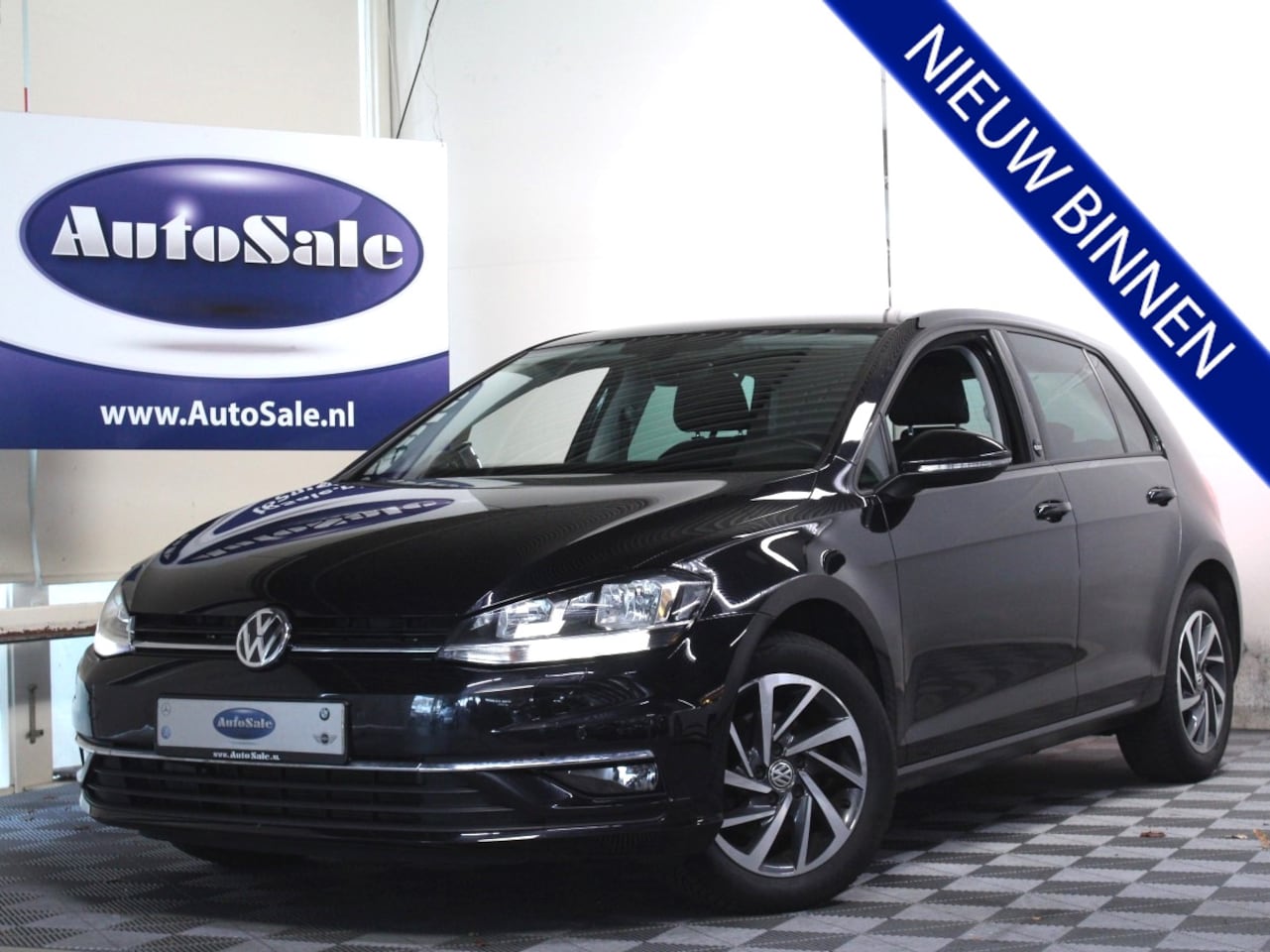 Volkswagen Golf - 1.4 TSI DSG Highline 150pk 1eEIG VIRTUAL CARPLAY ACC NAV STOELVW '17 - AutoWereld.nl