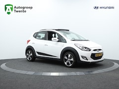 Hyundai ix20 - 1.4i i-Vision Cross | Panoramadak | Navigatie | Stoelverwarming