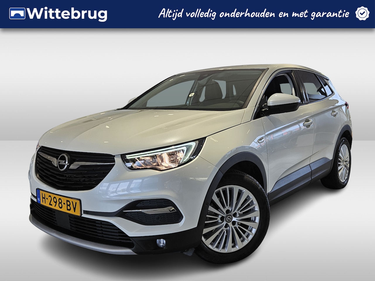 Opel Grandland X - 1.2 Turbo Innovation | Navigatie | Trekhaak | Camera | Cruise Control | Climate Control | - AutoWereld.nl