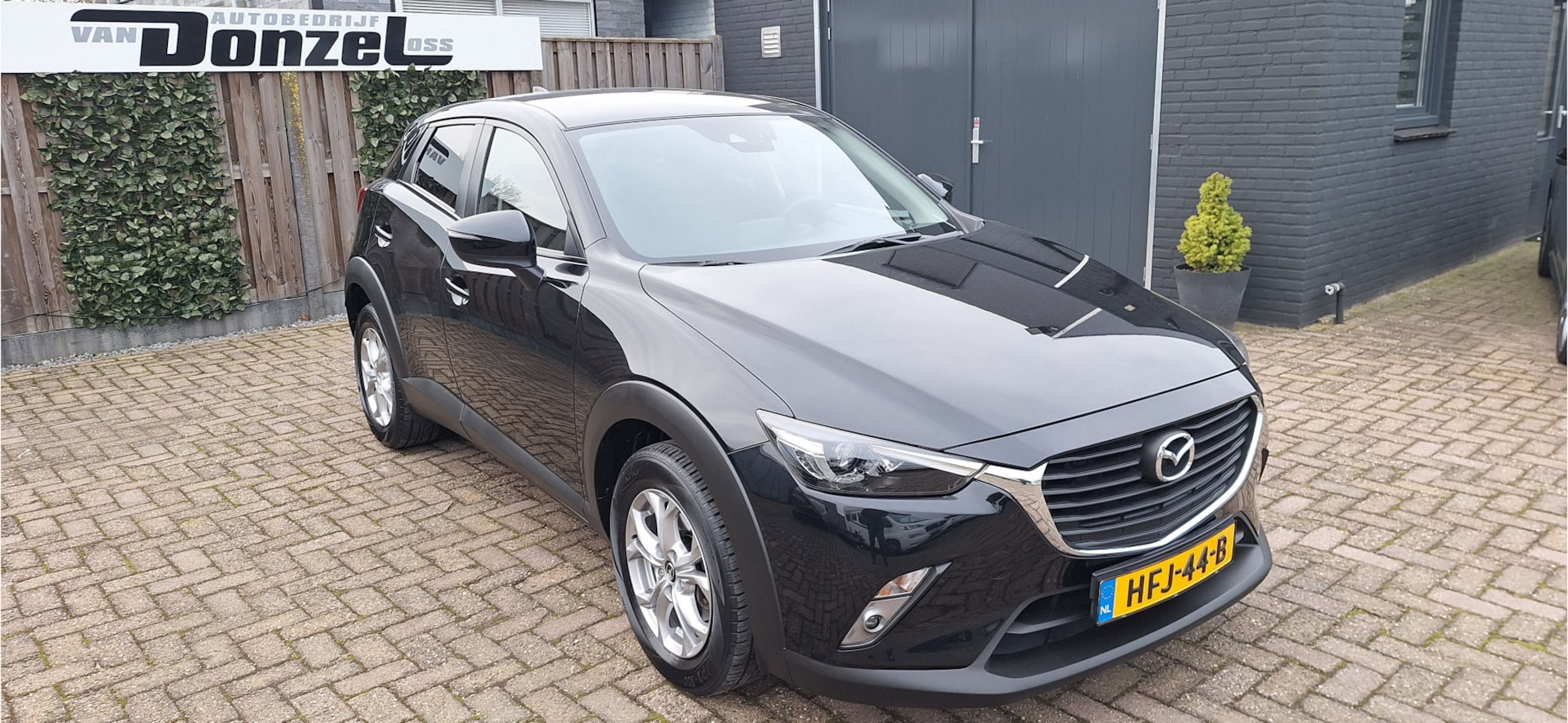 Mazda CX-3 - 2.0 SkyActiv-G 120 GT-Luxury AUTOMAAT - AutoWereld.nl