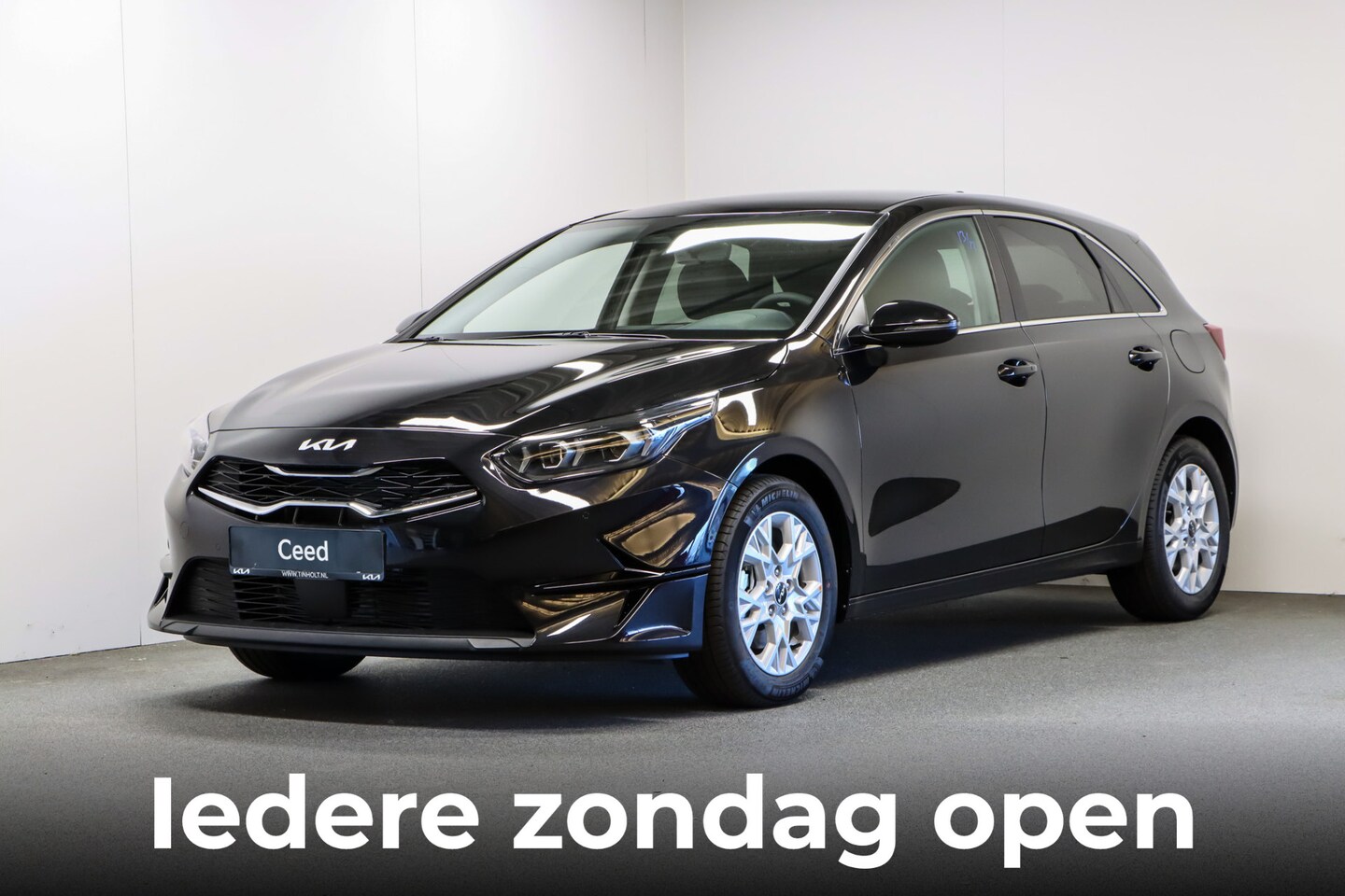 Kia Cee'd - Ceed 1.0 T-GDi DynamicPlusLine Direct Uit Voorraad Leverbaar - AutoWereld.nl