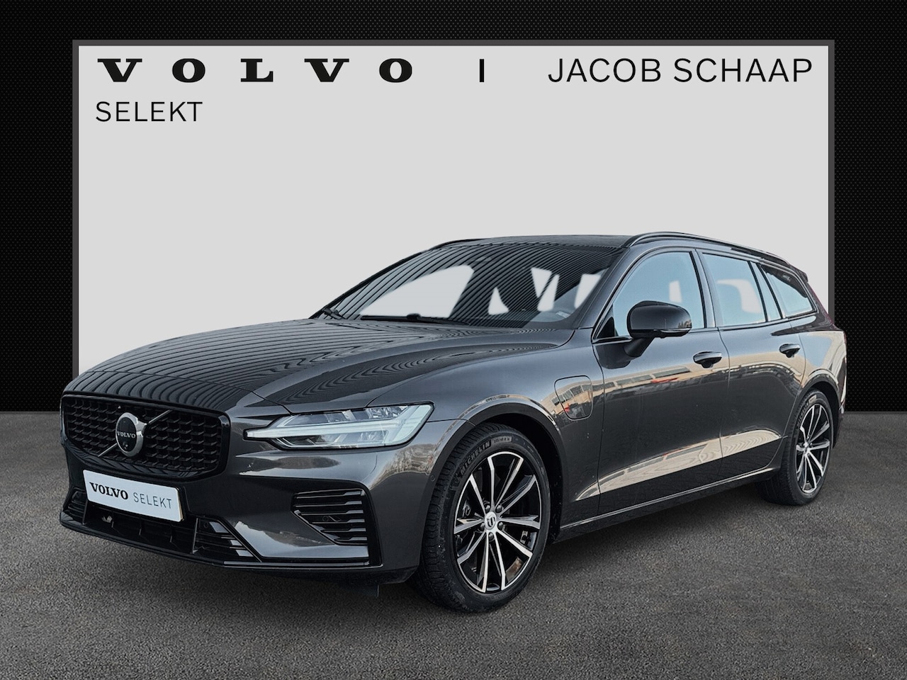 Volvo V60 - 2.0 T6 Plug-in hybrid AWD Plus Dark / 360° Camera / Audio by Harman Kardon / Elektrisch gl - AutoWereld.nl