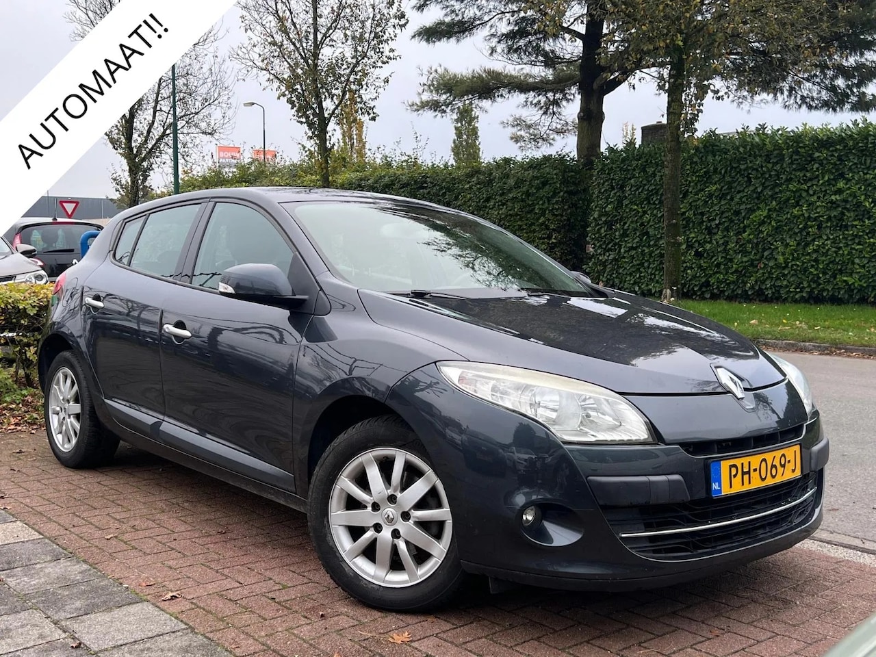 Renault Mégane - 2.0 Expression Automaat! *Zeer nette auto - AutoWereld.nl