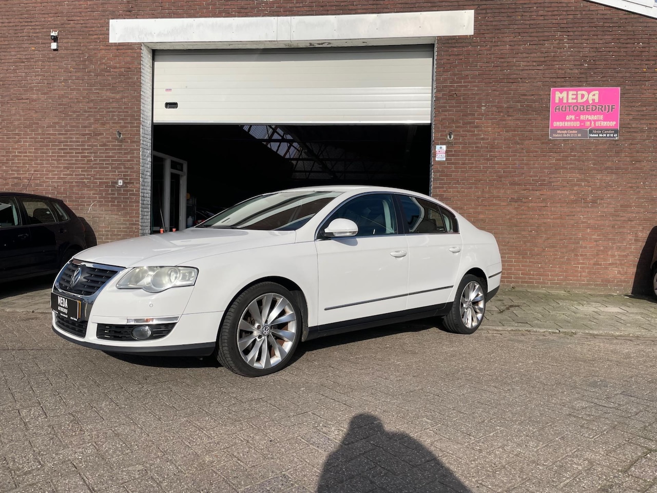 Volkswagen Passat - 1.4 TSI Comfortline | Cruisecontrol | Airco | Nieuwe Distributieketting - AutoWereld.nl