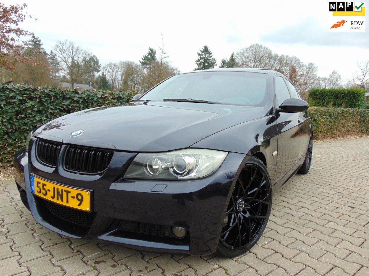 BMW 3-serie - 320si Limited Edition , M Pakket , Clima / Leder / Navi / Schuifdak / 19"Lm velgen / Sport - AutoWereld.nl