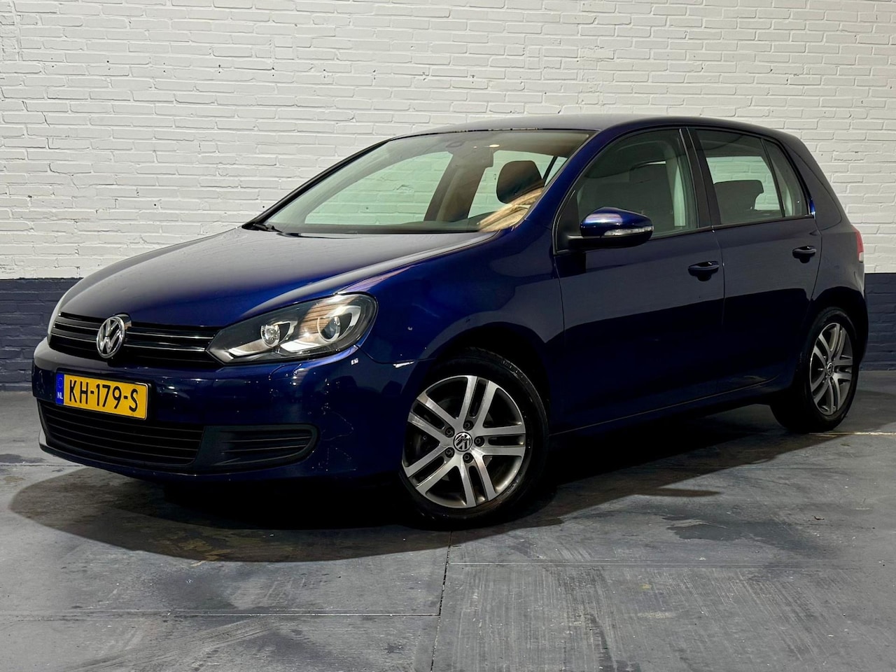 Volkswagen Golf - 1.4 TSI Highline Automaat Xenon Navi - AutoWereld.nl