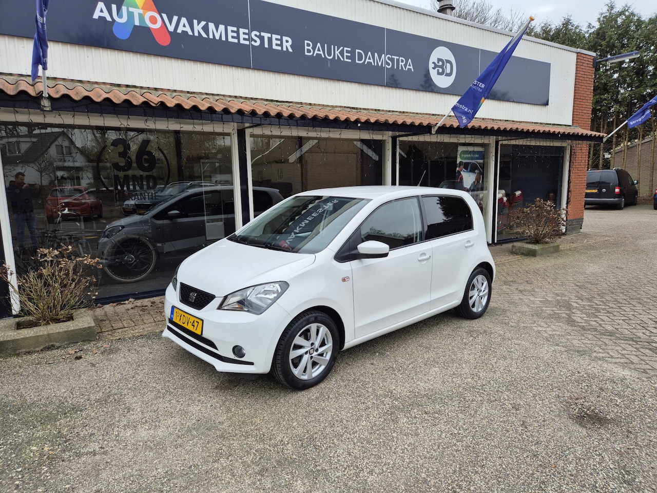 Seat Mii - 1.0 Sport Dynamic |Airco|Navi|Stoelverwarming|Mistlampen|Lichtmetalen velgen|5Drs| - AutoWereld.nl