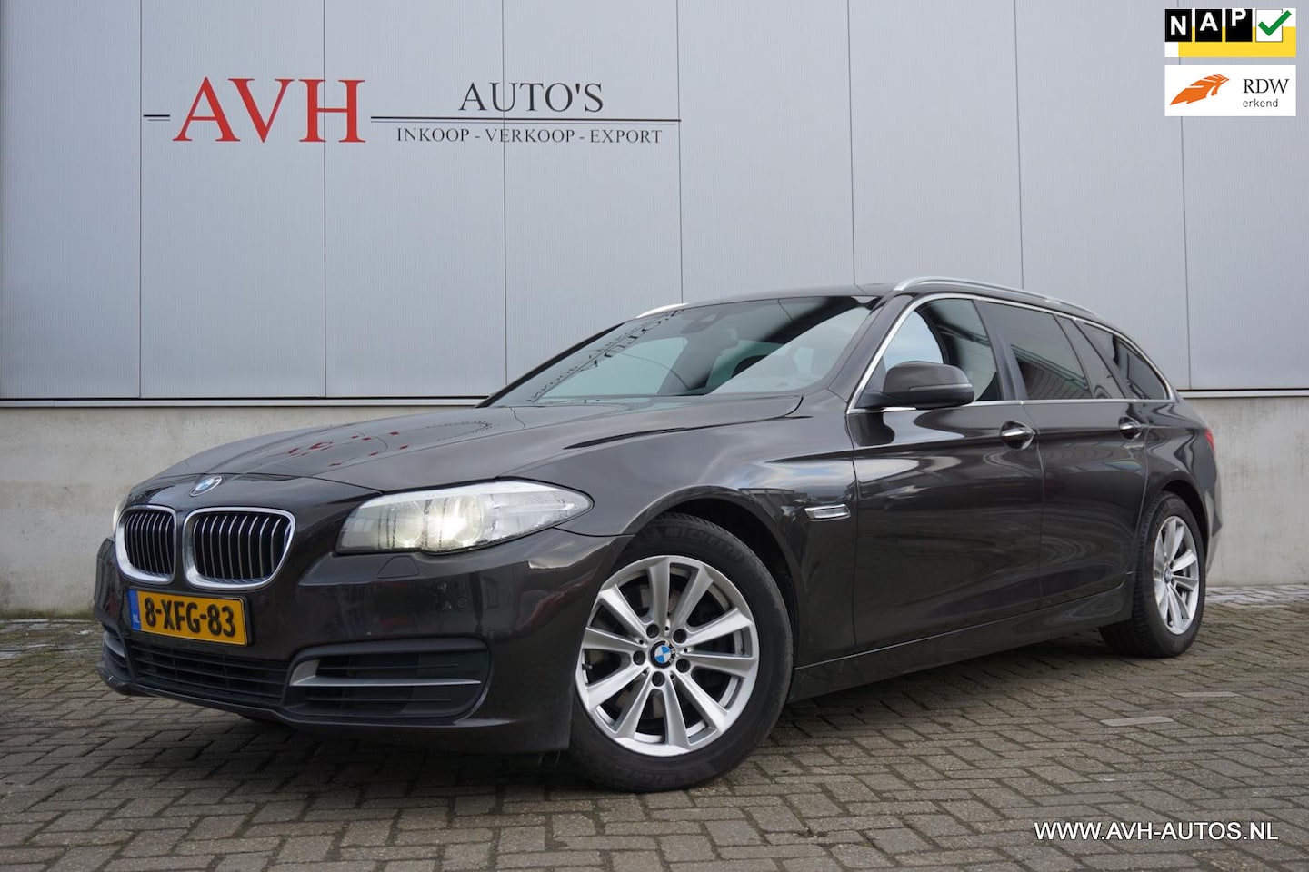 BMW 5-serie Touring - 520i High Executive 520i High Executive - AutoWereld.nl